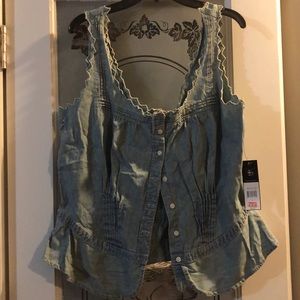 Women’s jean top